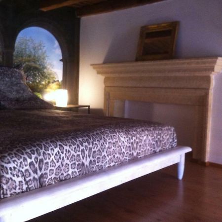 شقة Casa Archi - Balcone Sul Fiume فيرونا المظهر الخارجي الصورة